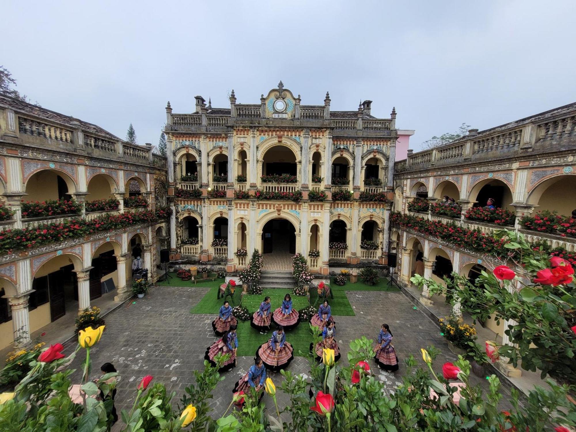 Cong Fu Hotel Bac Ha  Eksteriør billede